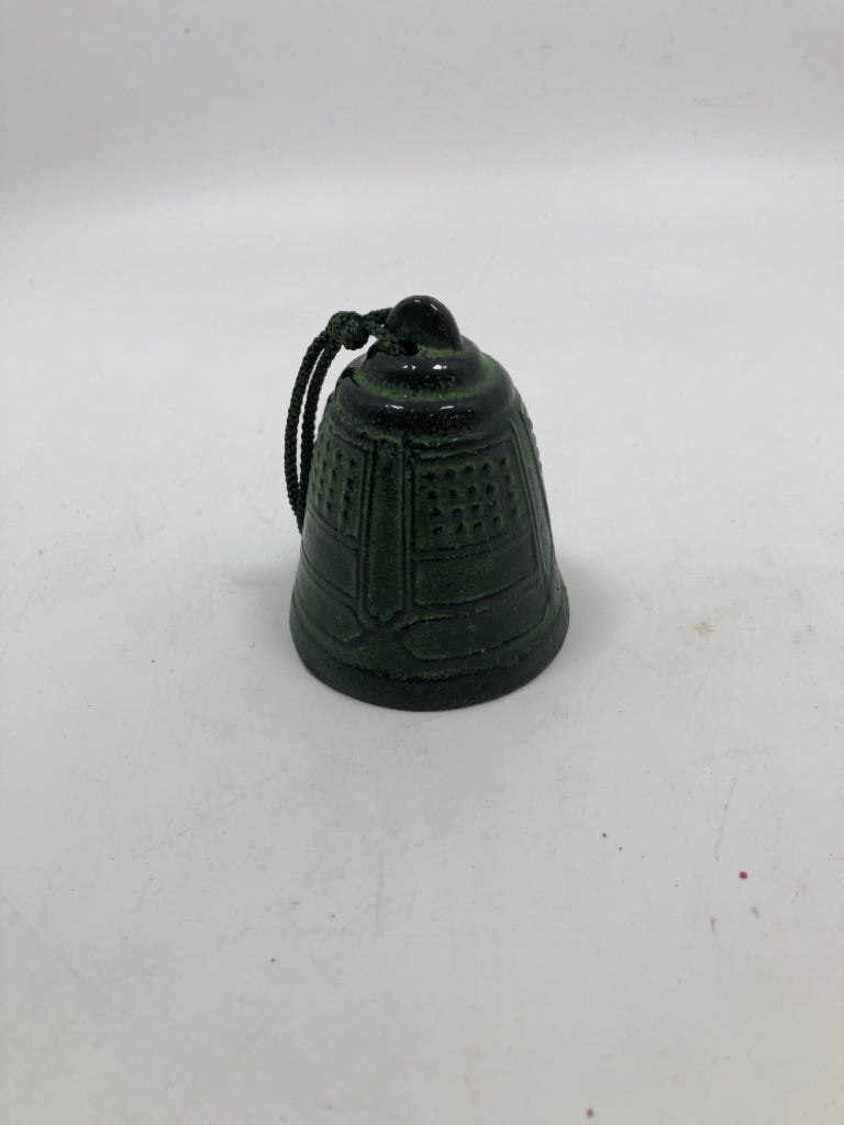 MINI GREEN/ BLACK BELL.