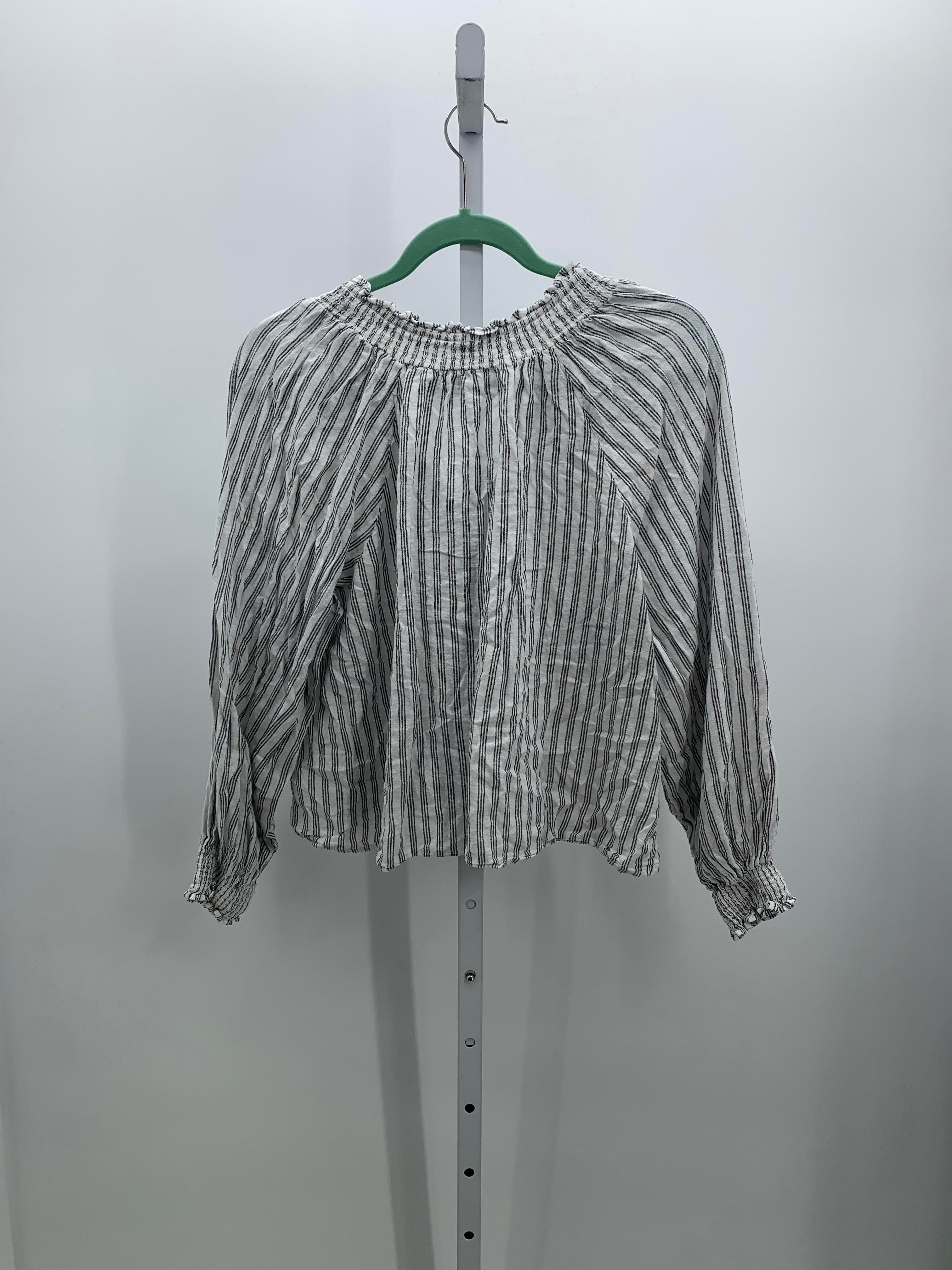 Old Navy Size Small Misses Long Sleeve Shirt