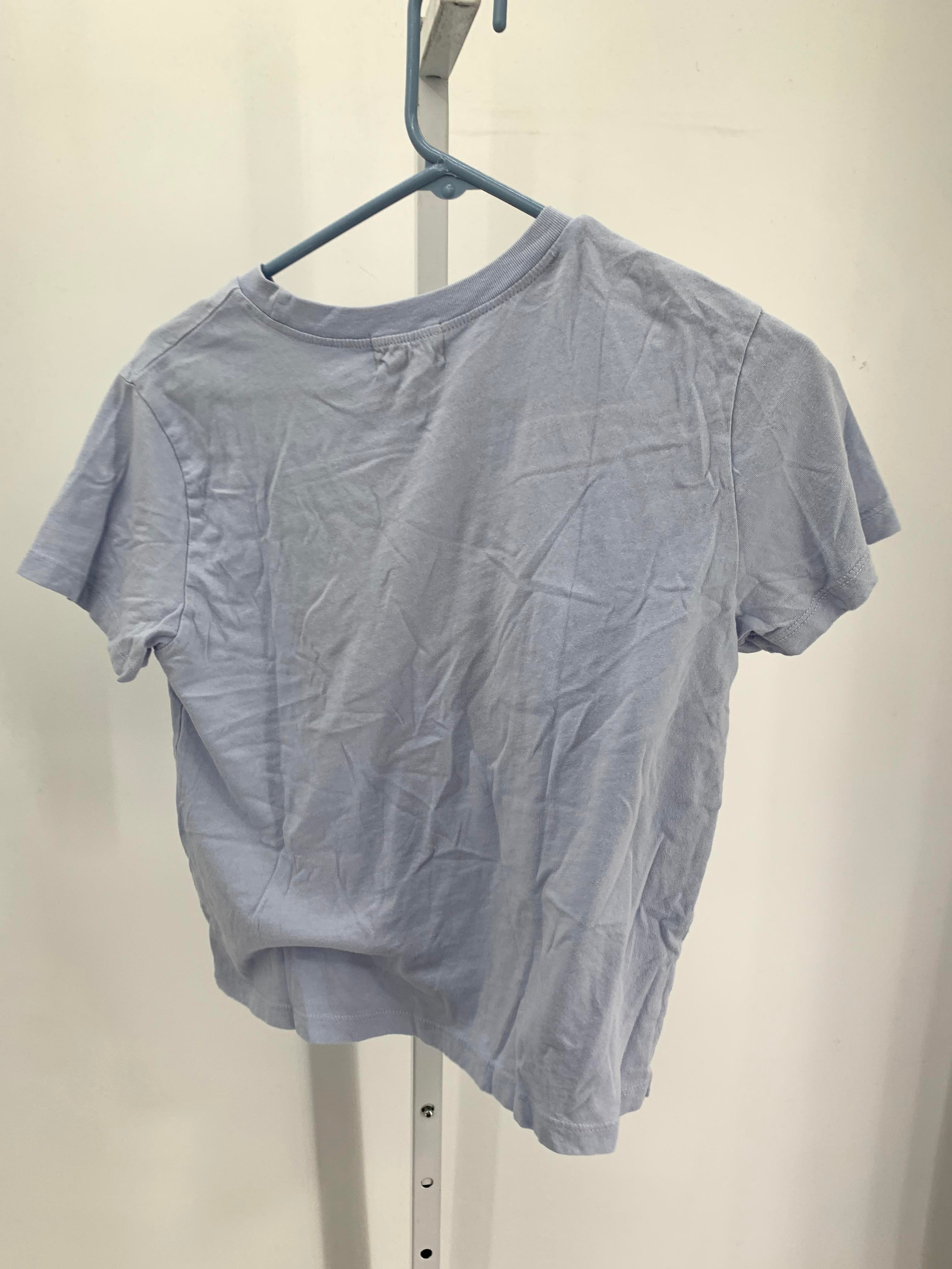 Size Medium Juniors Short Sleeve Shirt
