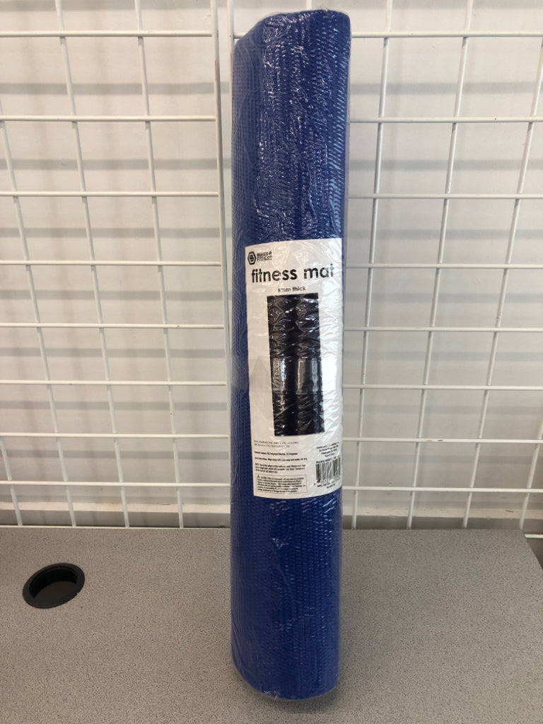 NIP BLUE FITNESS MAT.