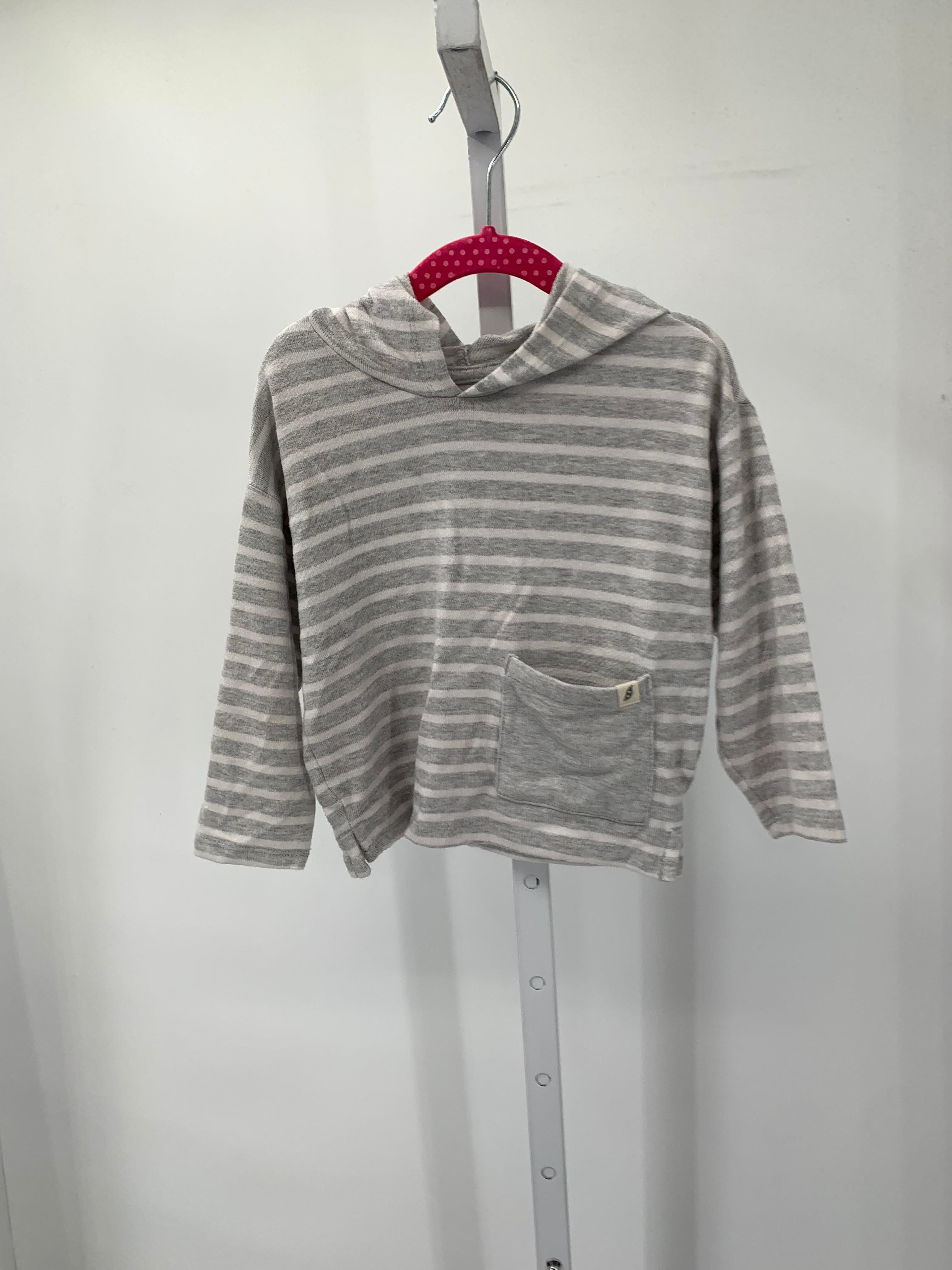 HOODED WHITE STRIPES