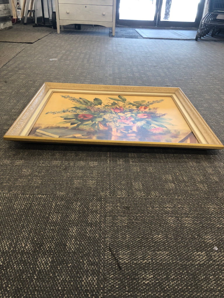 LARGE FLOWER BOUQUET IN GOLD FRAME.