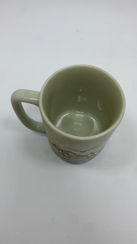 VTG SEAGULL AND SAILBOAT MUG.