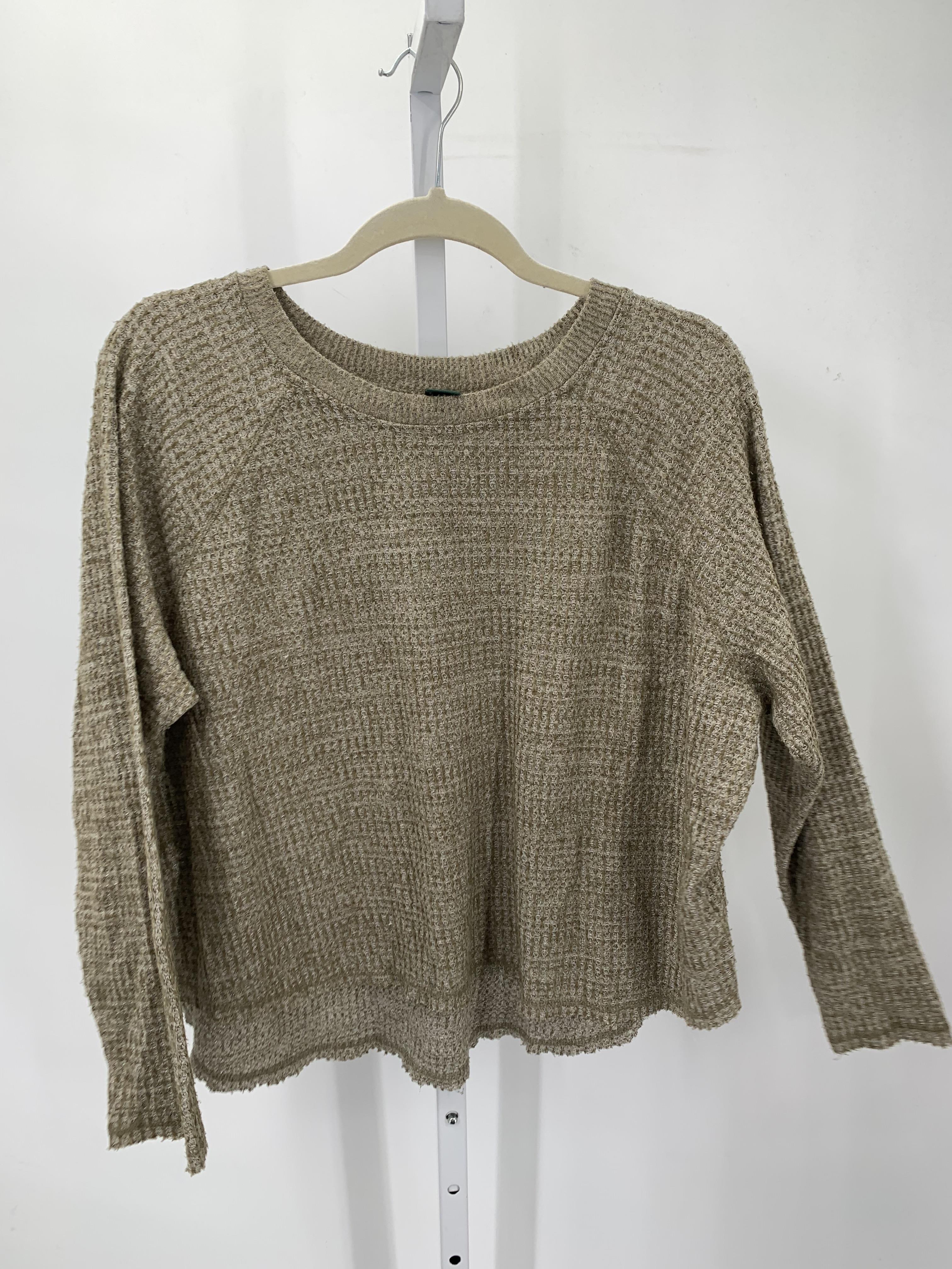 Wild Fable Size Medium Juniors Long Sleeve Shirt