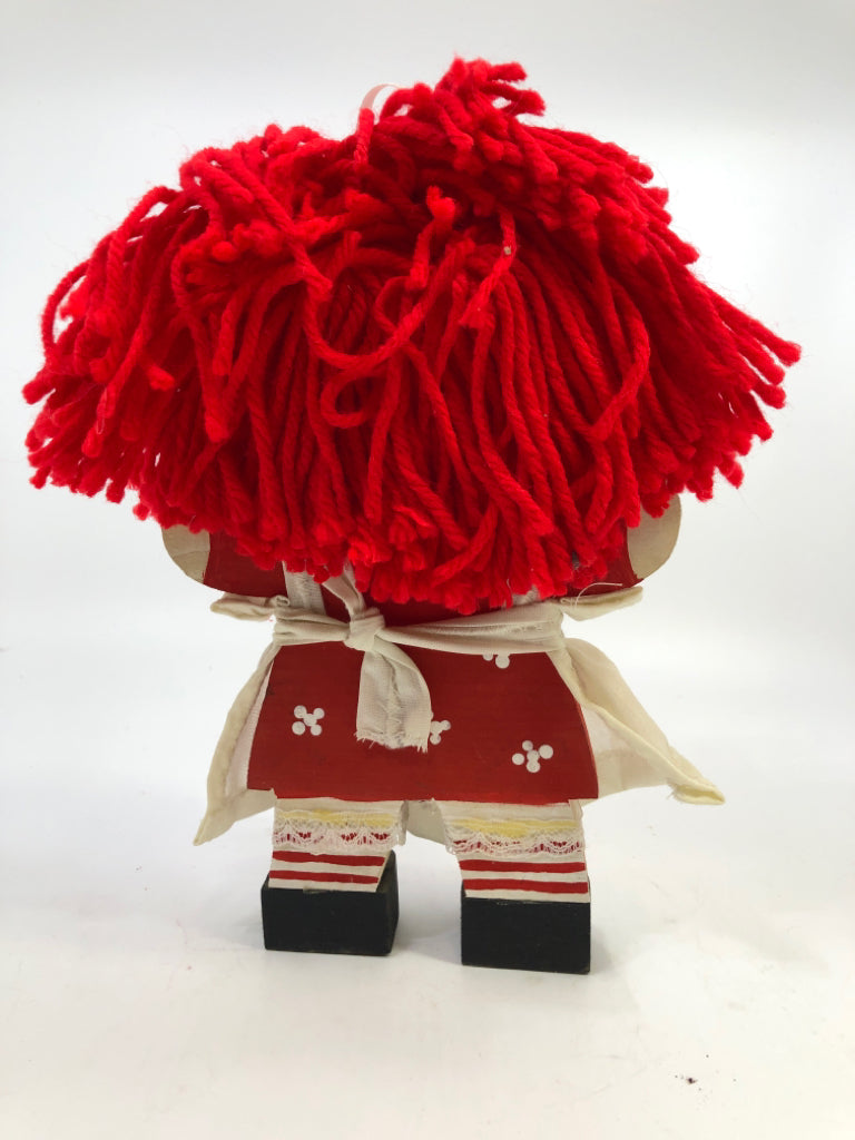 RAGGEDY ANNE WOOD BLOCK SHELF DECOR.