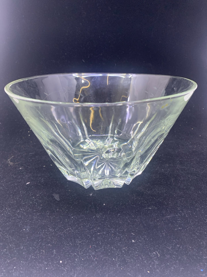 PRINCESS HOUSE ETCHED CUT GLASS BOWL SERVING BOWL.