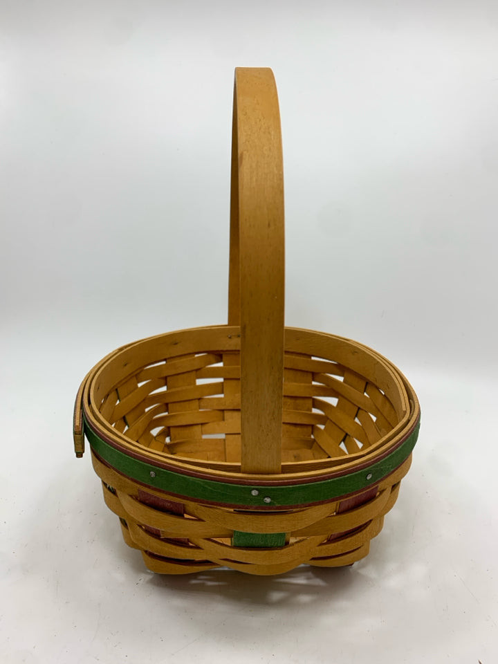 1999 GREEN & RED DETAIL BASKET W/HANDLE.