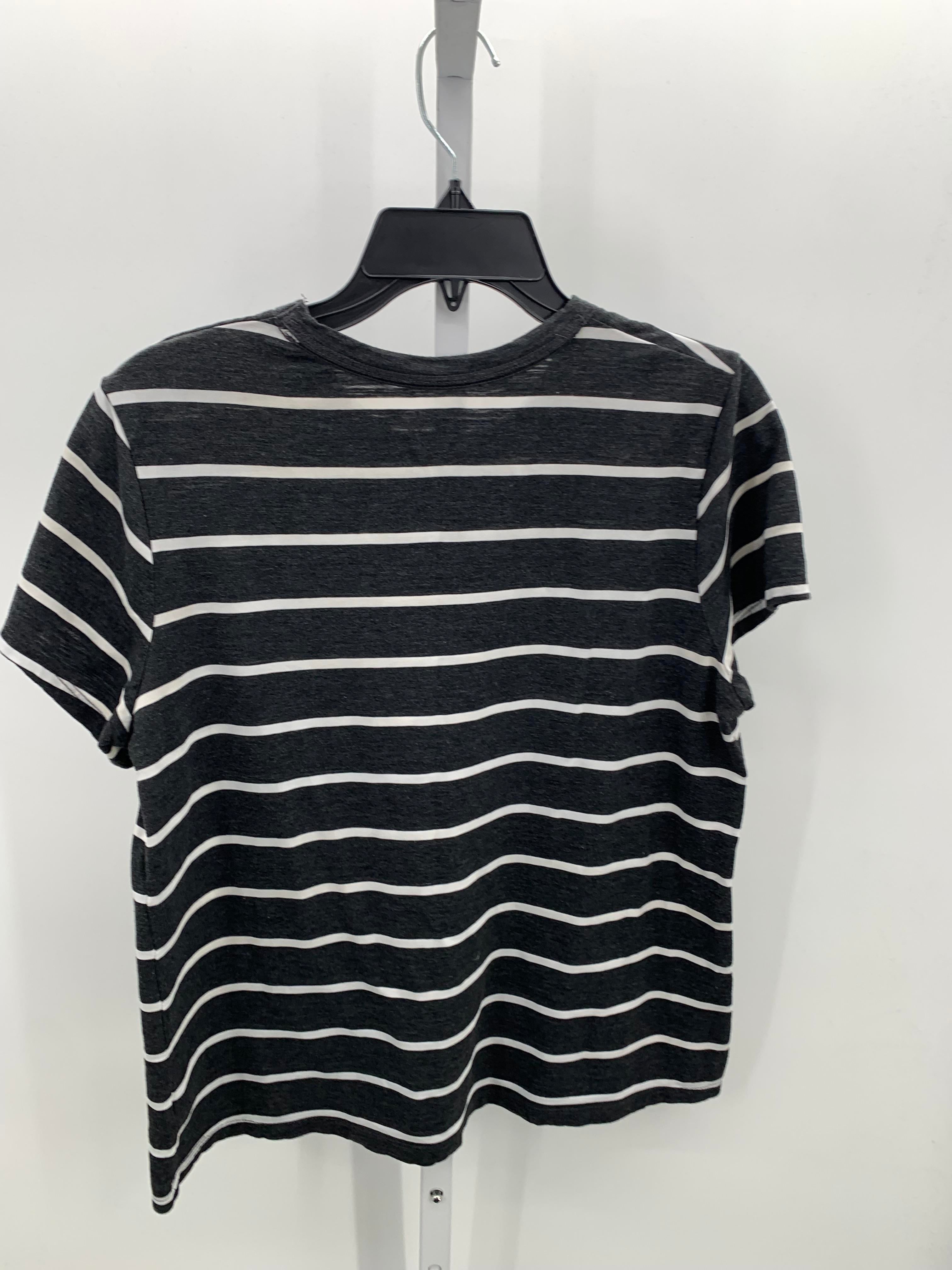 Time and Tru Size Large Misses Short Sleeve Shirt