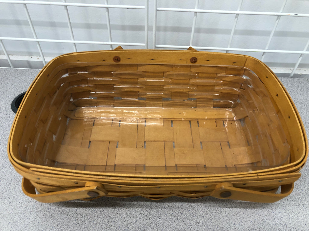 2001 BASKET CADDY W/WOODEN STORAGE COVER.