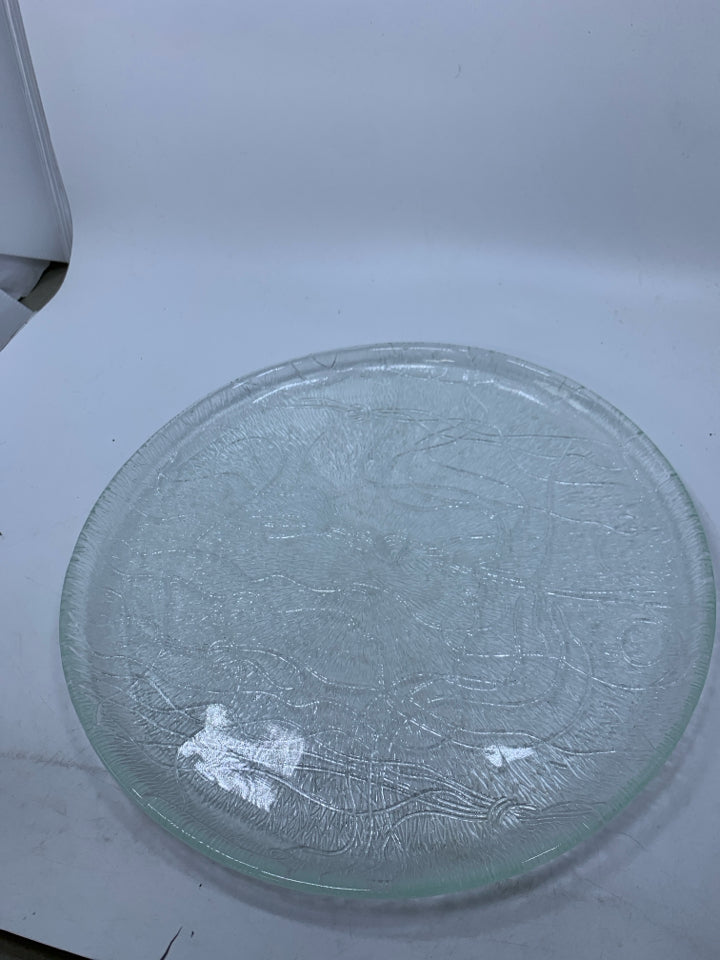 LARGE TEXTURED GLASS PLATTER.