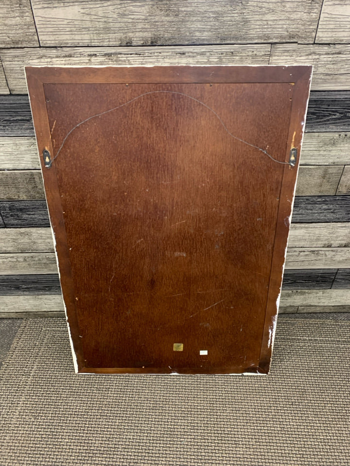 WHITE RECTANGLE DISTRESSED MIRROR.