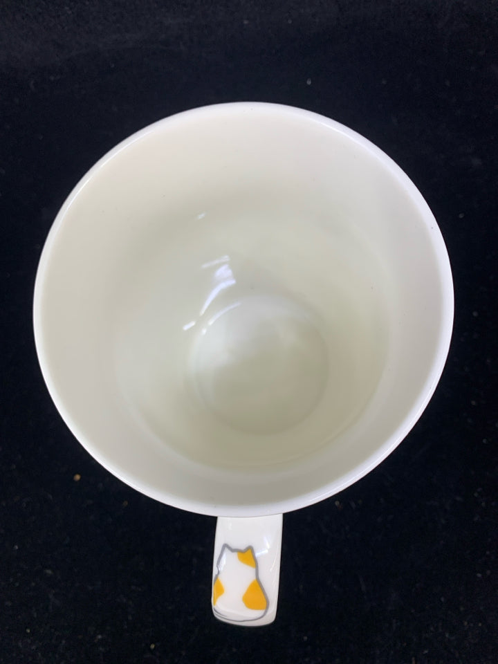 TALL CAT MUG.