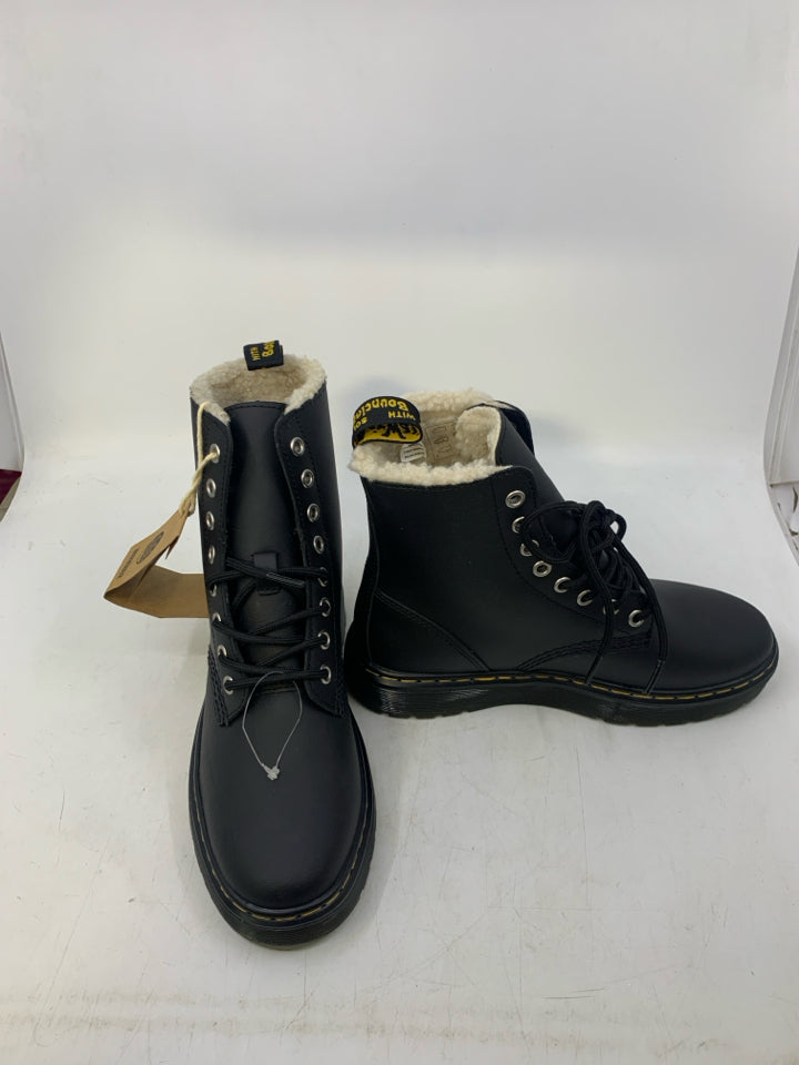 Dr. Martens Size 6 Juniors Boots