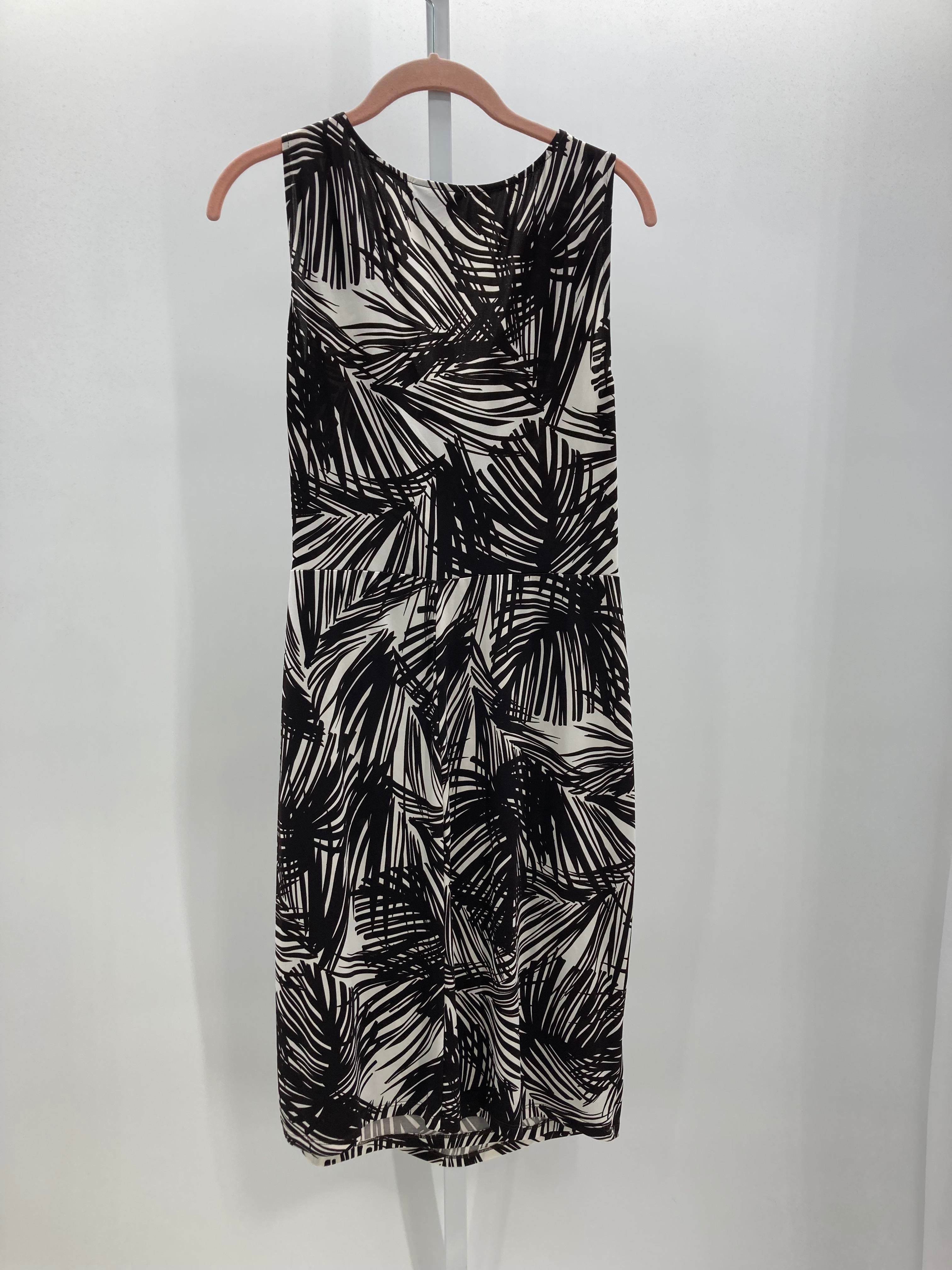 B. Calm Size 14 Misses Sleeveless Dress