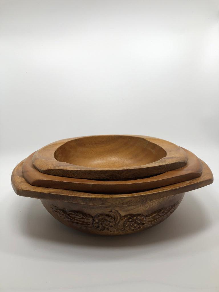 3PC VTG FLORAL CARVED NESTING SNACK BOWLS.