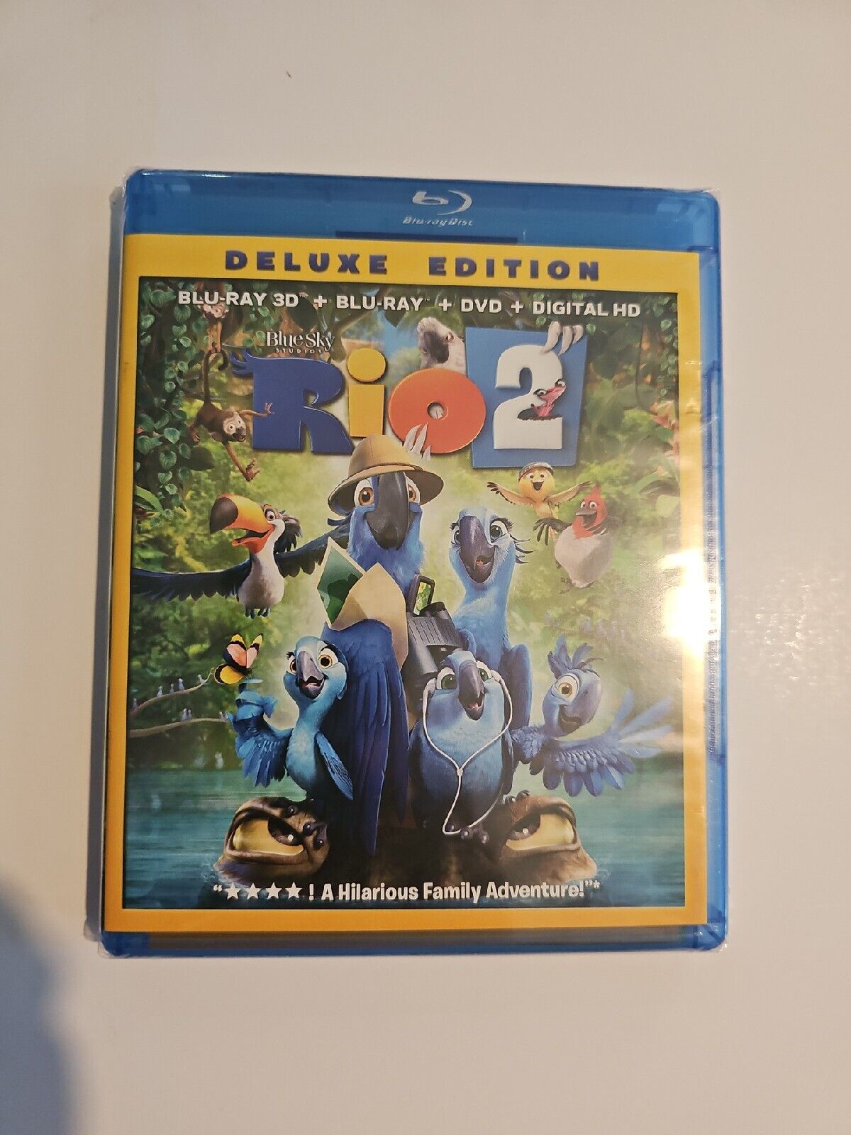 RIO 2 Deluxe Edition 3Disc Blu-ray 3D/Blu-ray/DVD - Sealed