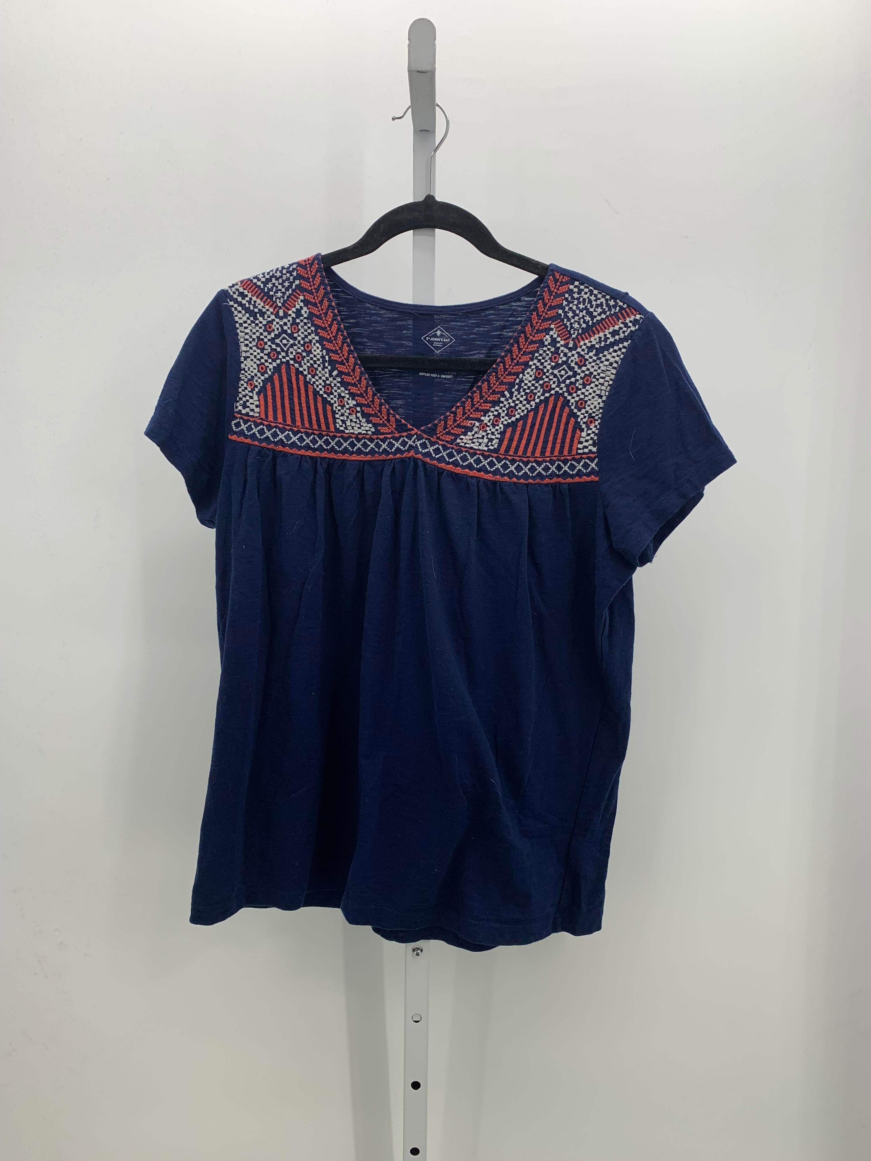 St. Johns Bay Size Large Misses Short Sleeve Shirt
