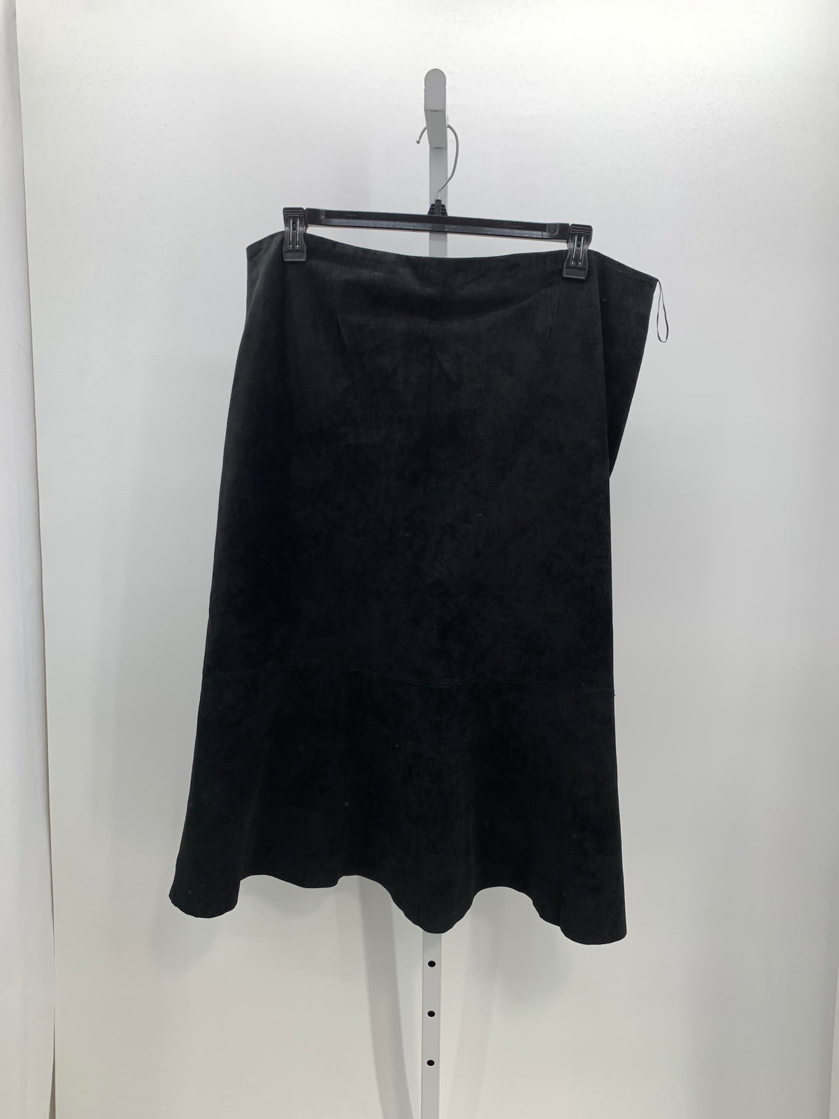 i.e. Size 20 W Womens Skirt