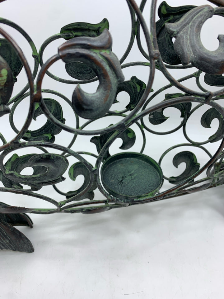 METAL SWORDFISH CANDLE HOLDER.