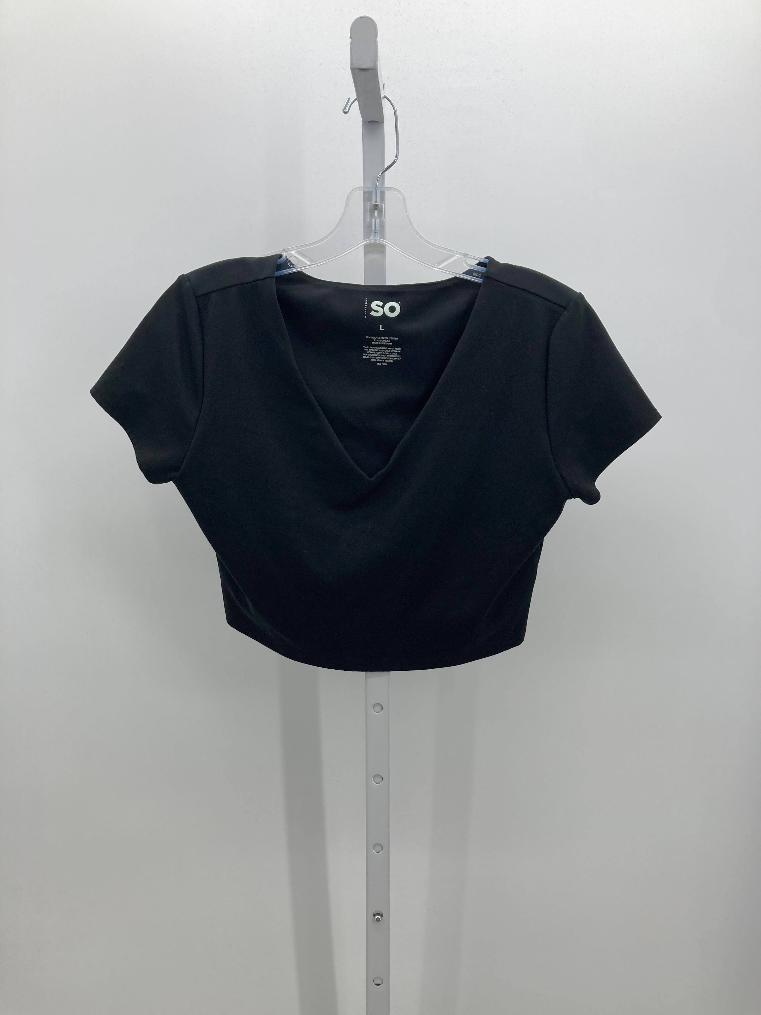SO Size Large Juniors Short Sleeve Shirt