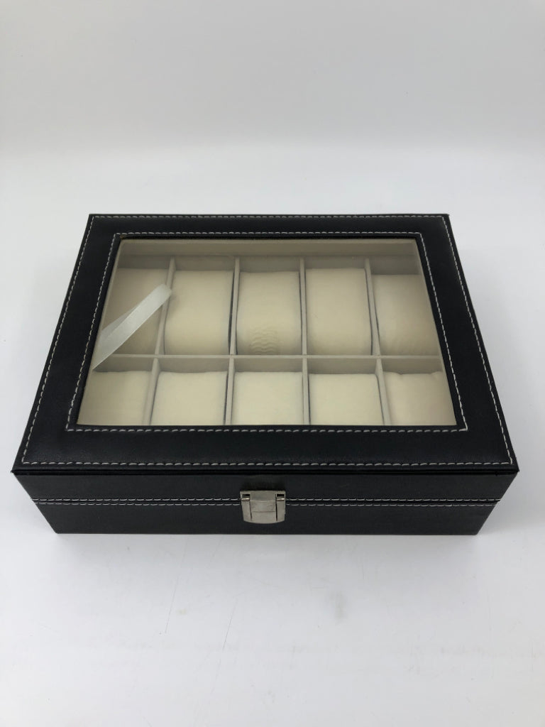 BLACK LEATHER WRIST WATCHES CASE.