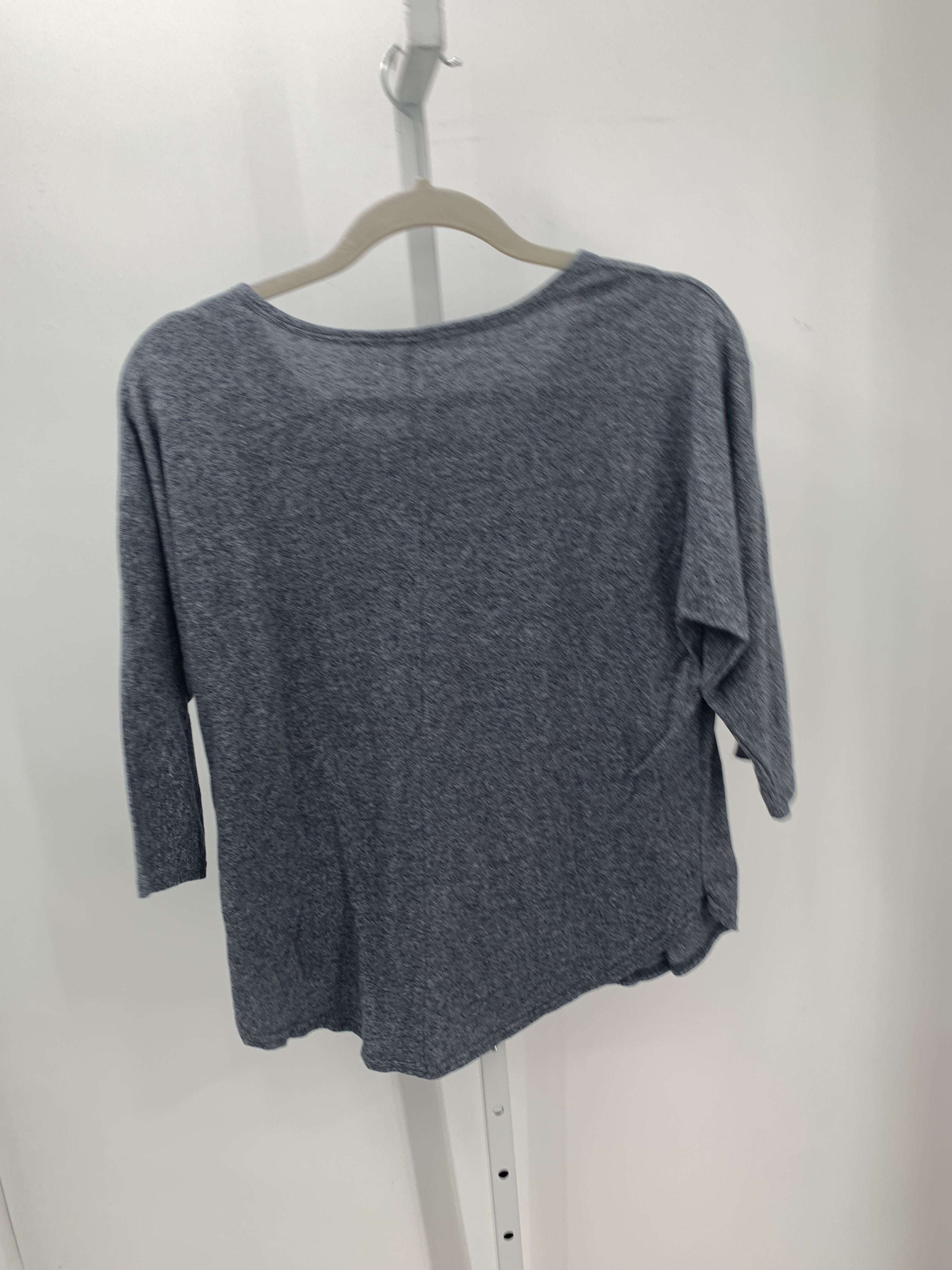Gear for Sports Size Medium Misses 3/4 Sleeve Shirt
