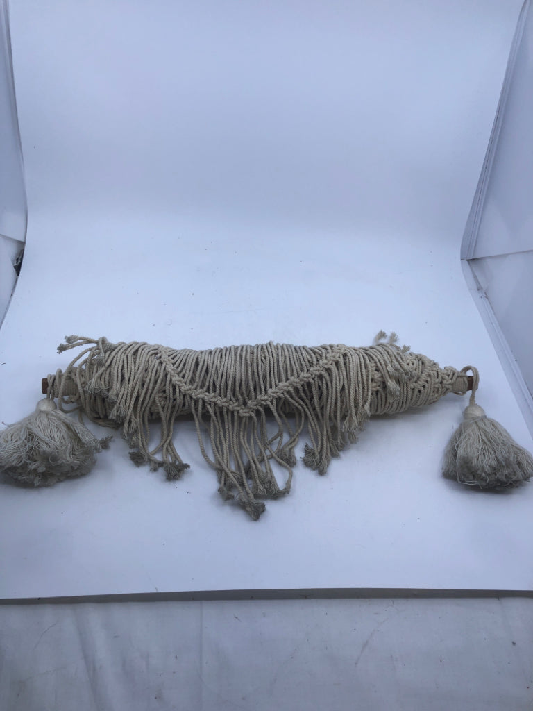 MACRAME WALL HANGING ON DOWEL W/ LARGE TASSELS.