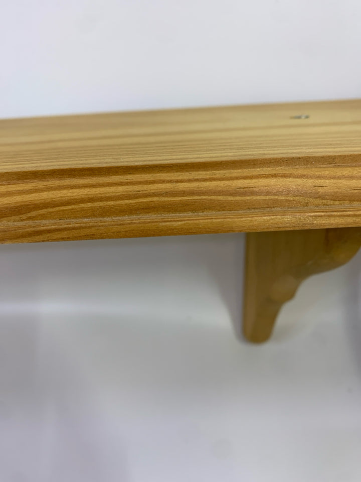 LIGHT WOOD WALL SHELF.