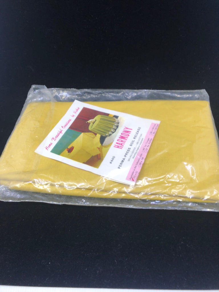 NIP MUSTARD YELLOW TABLE CLOTH.