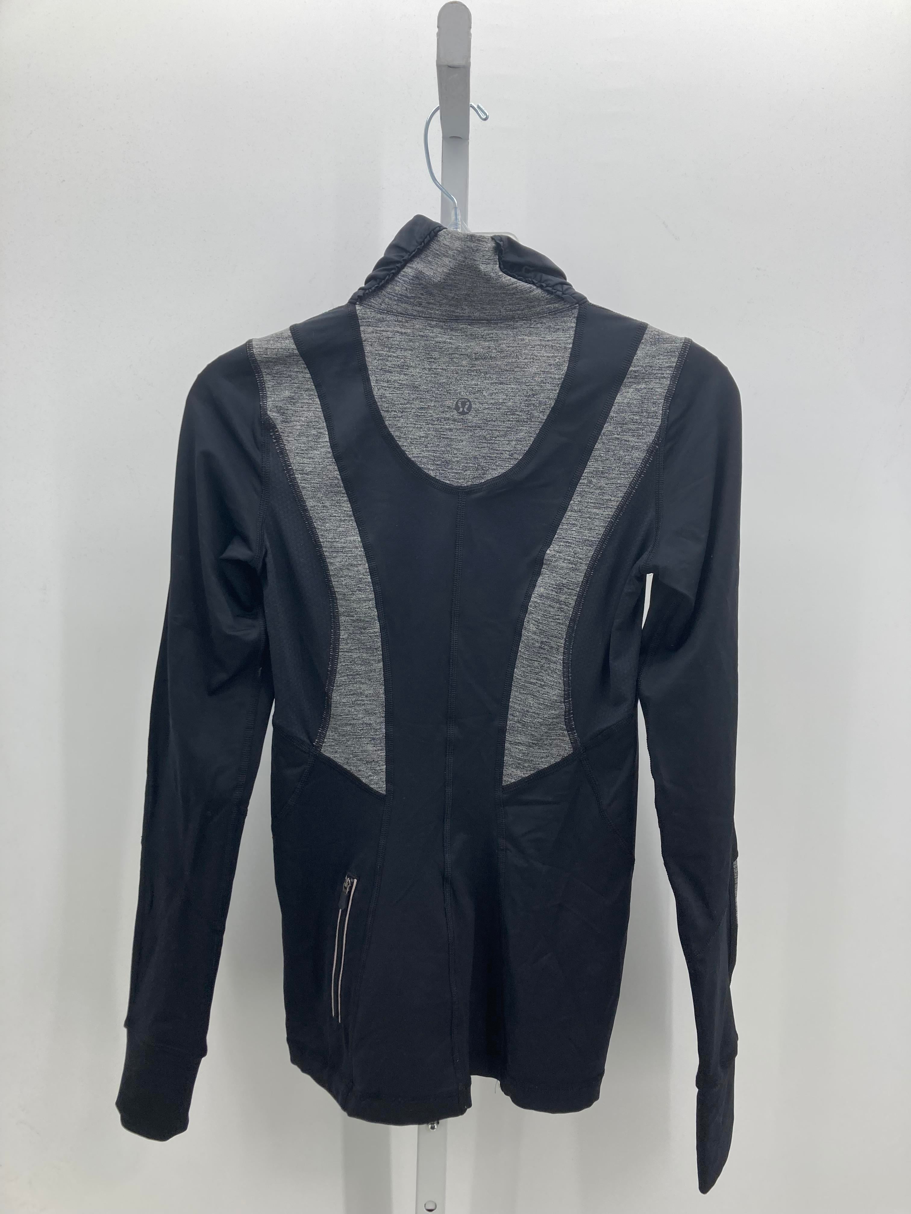 Lululemon Size 4 Misses Long Sleeve Shirt