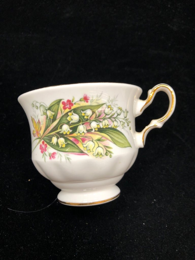 WHITE/PINK BOUQUET TEACUP & SAUCER - ROYAL VALE.