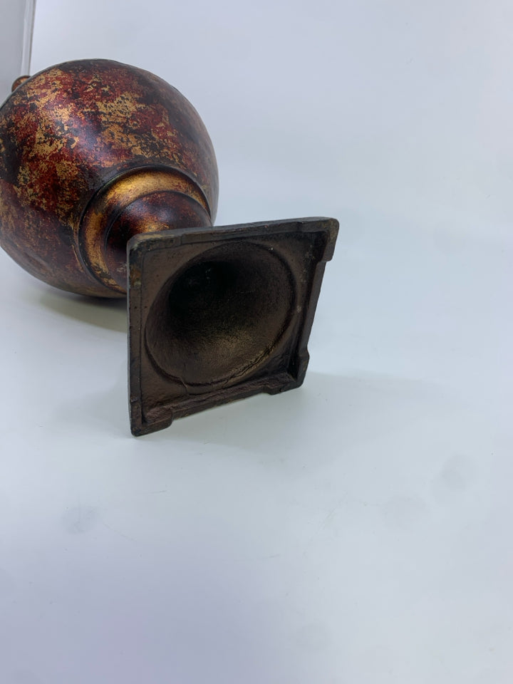 RED PAINTED METAL FINIAL.