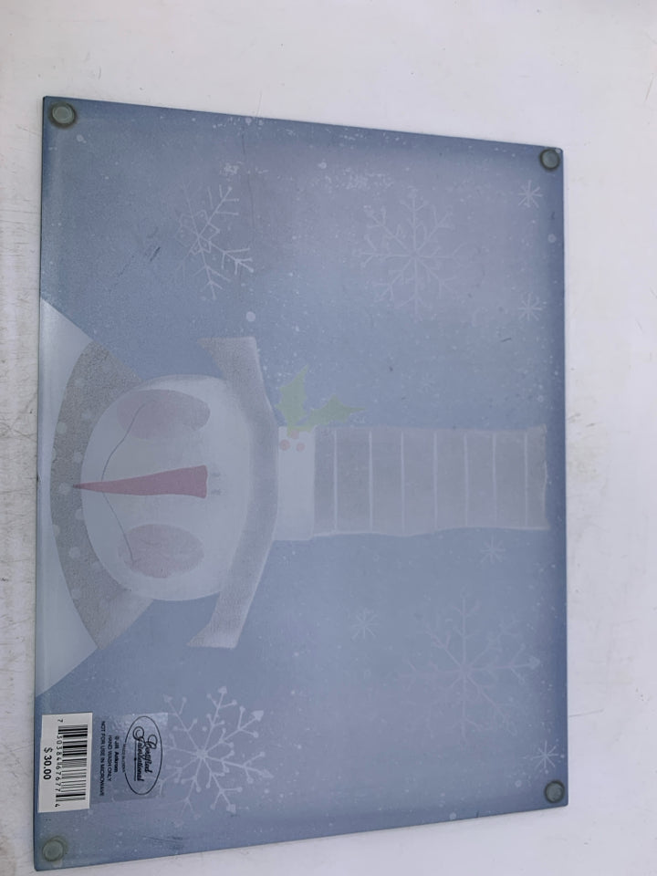 GLASS SNOWMAN W/ LONG HAT CUTTING BOARD.