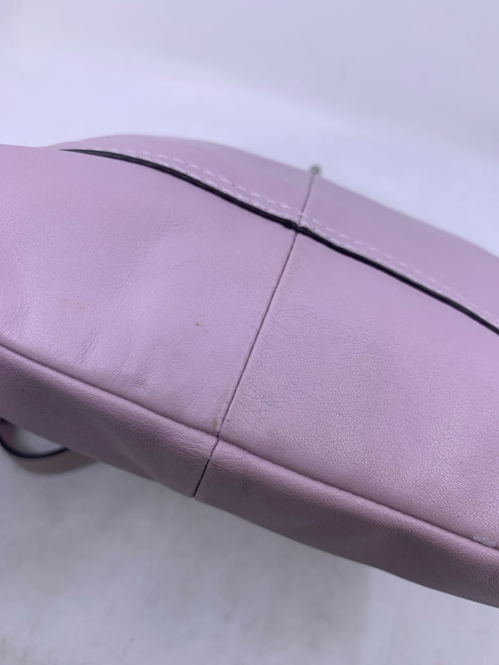 Coach F16533 Penelope Leather Shoulder Bag *Minor Wear/Marks