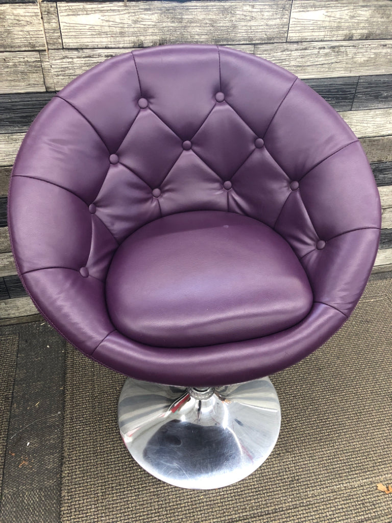 PURPLE FAUX LEATHER ROUND CHAIR.