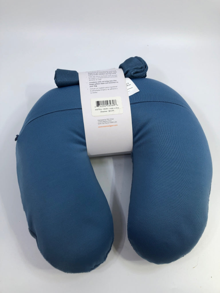 NEW NECK ROLL TRAVEL PILLOW.