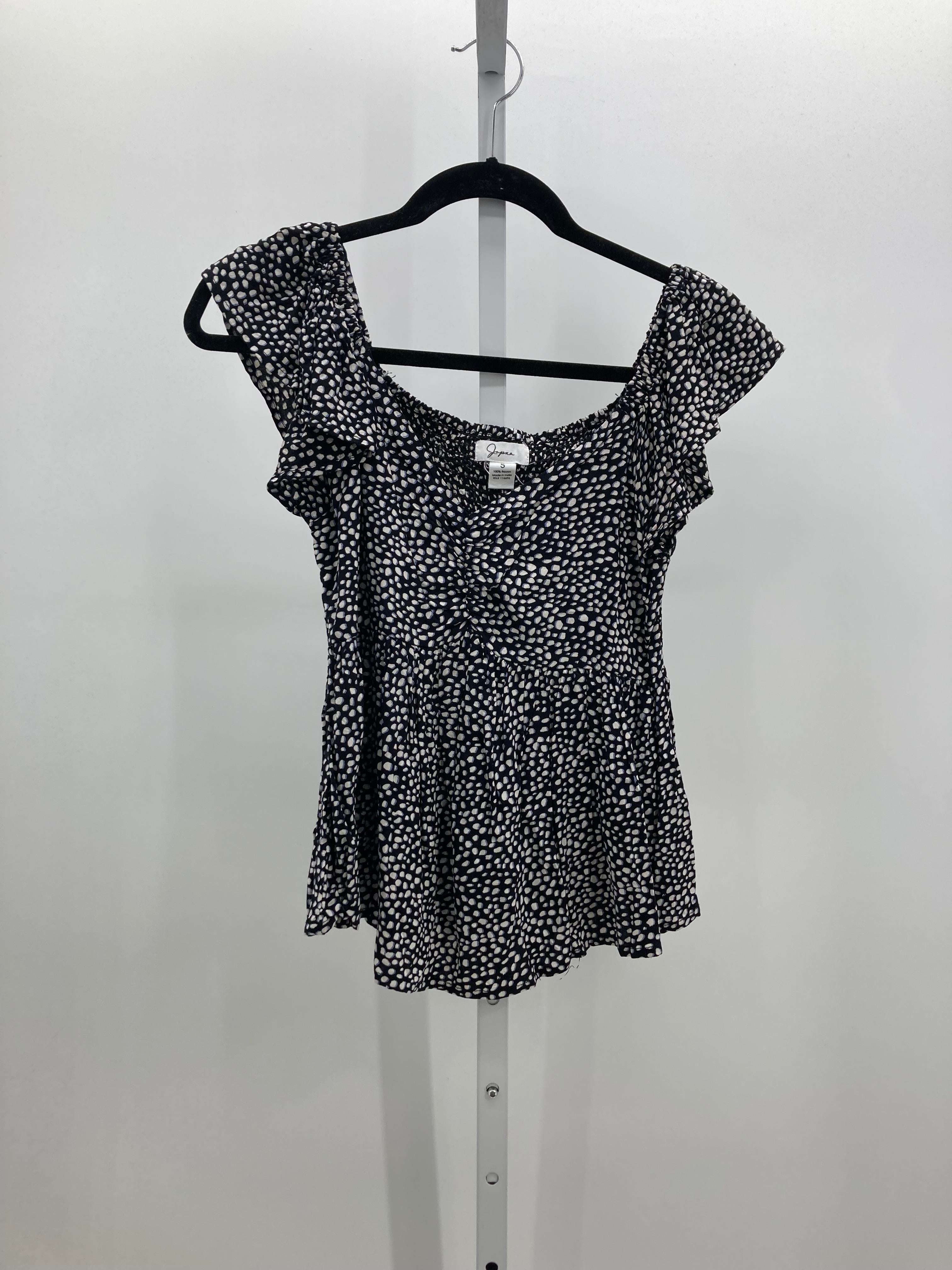 Japna Size Small Juniors Sleeveless Shirt