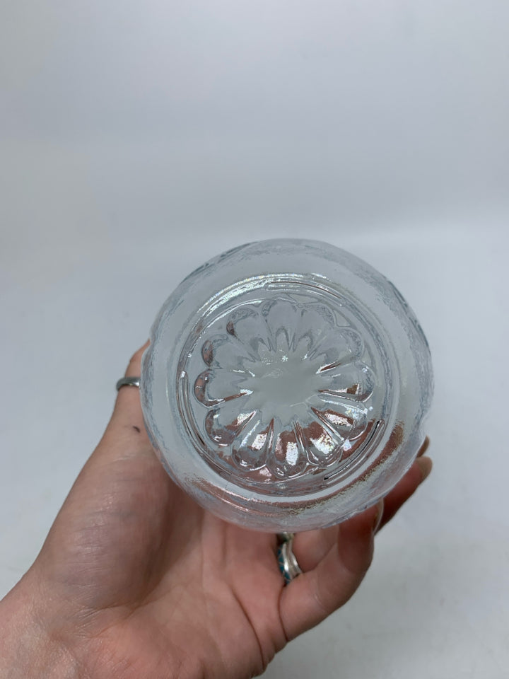 2 PC TEXTURE GLASS BEDSIDE PITCHER/CUP.
