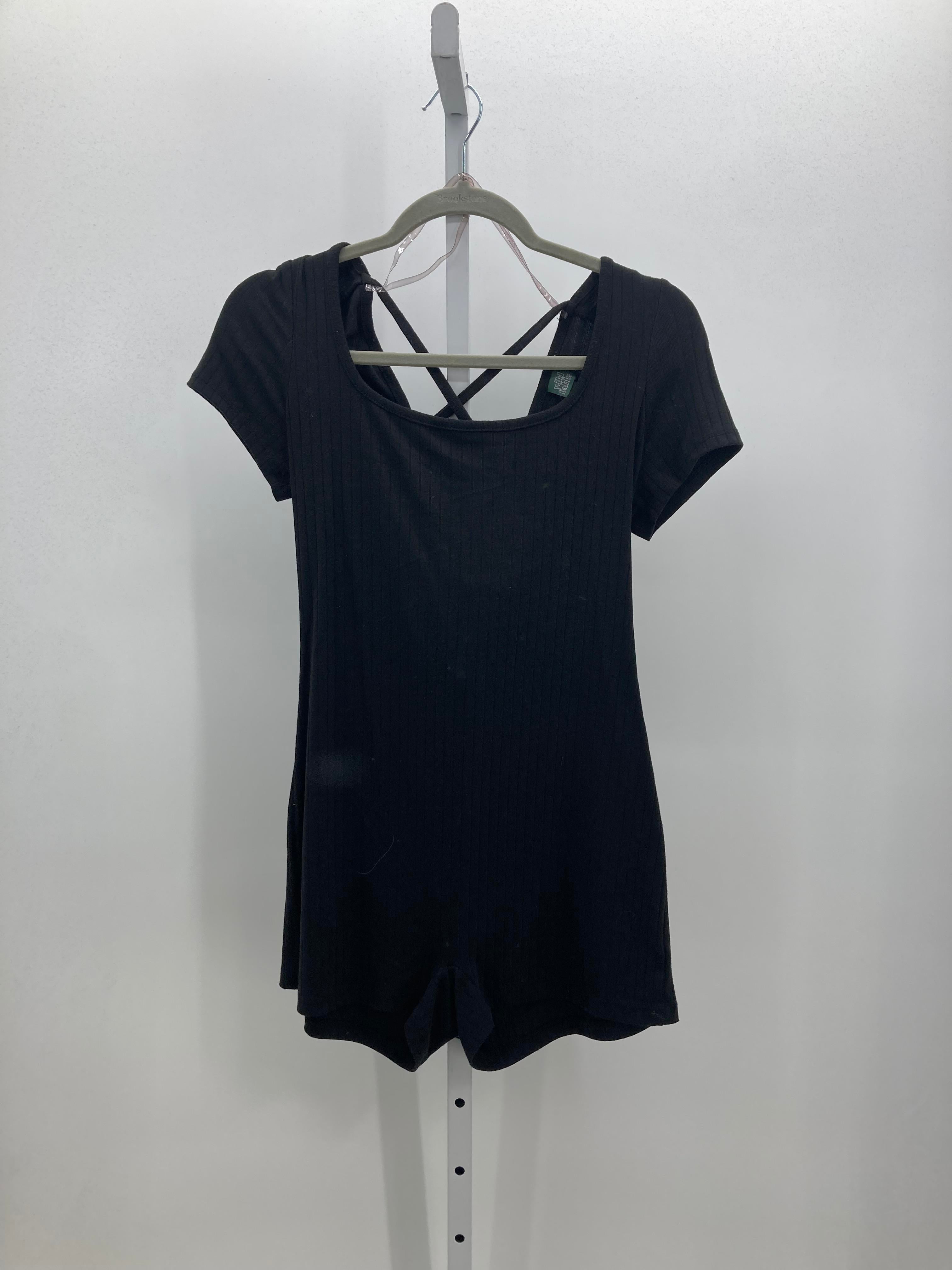 Wild Fable Size Medium Juniors Short Sleeve Dress