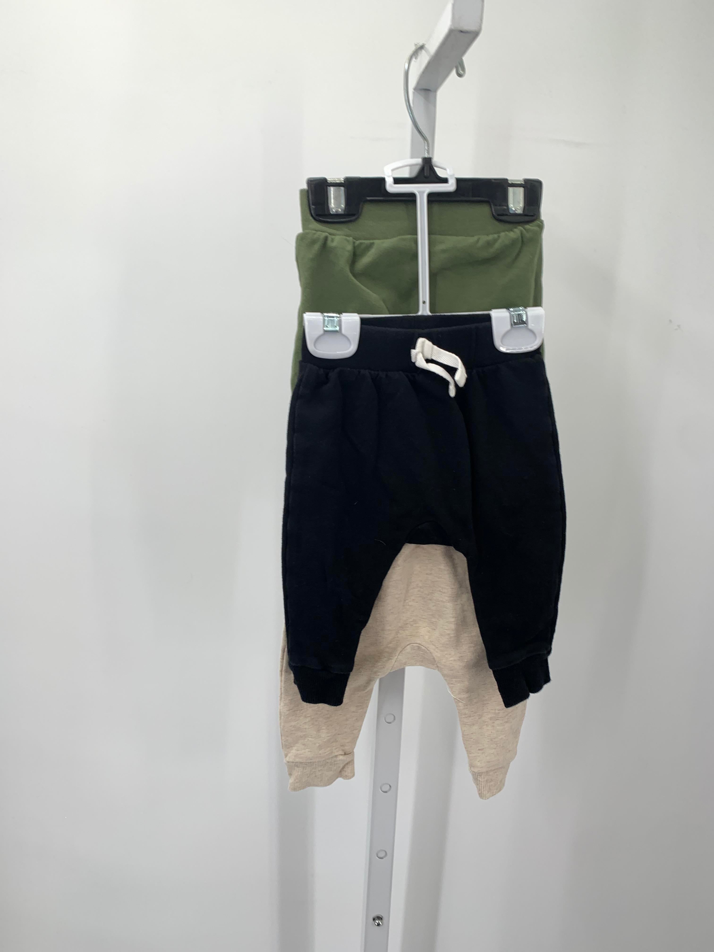 THREE ELASTIC WAIST KNIT PANTS