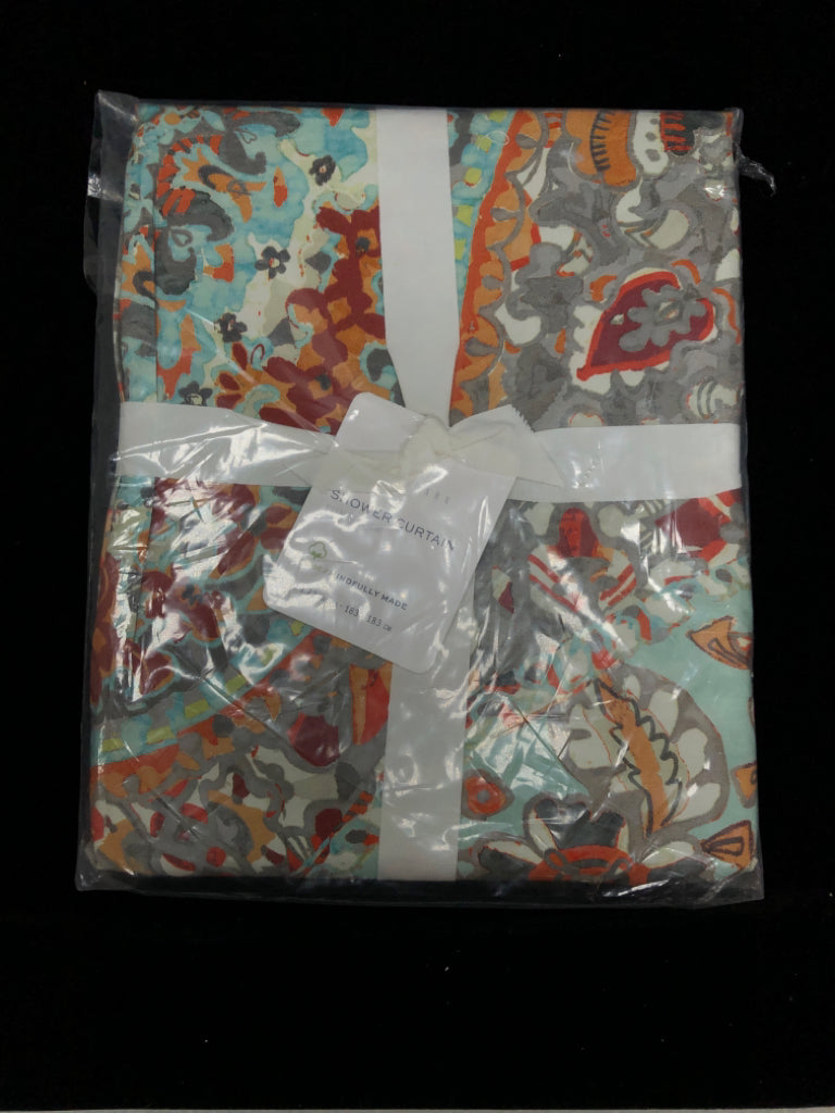 NIP POTTERY BARN FLORAL SHOWER CURTAIN.