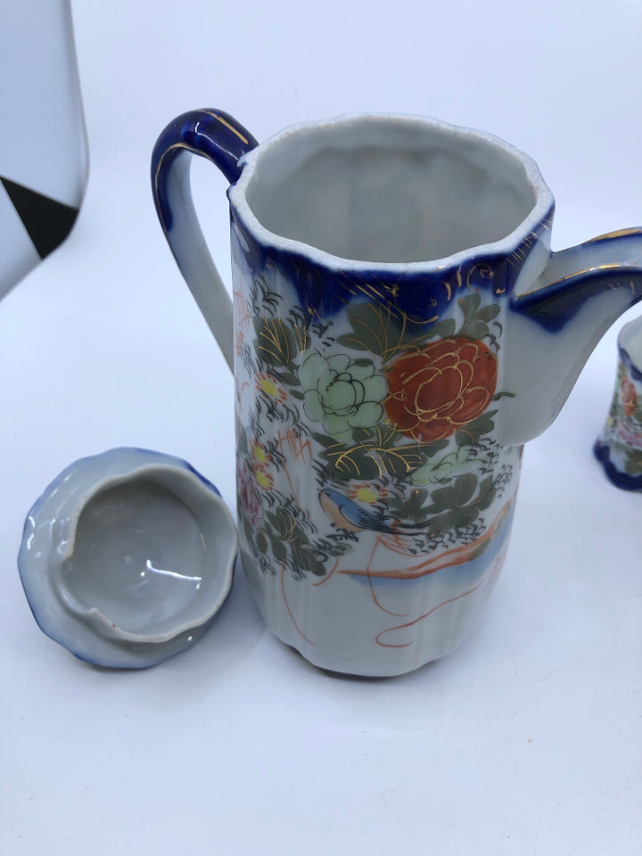 7 PC VTG TEA POT AND CUPS FLORAL ASIAN STYLE.