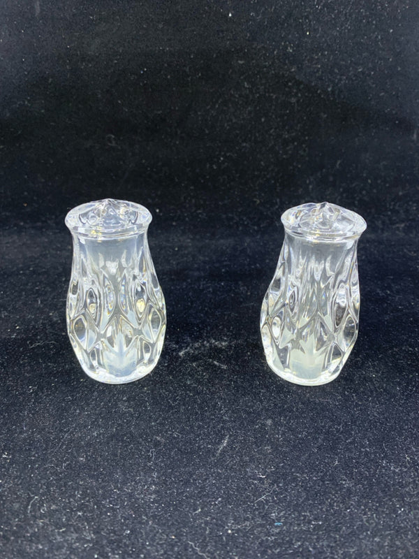 HEAVY CRYSTAL SALT AND PEPPER SHAKERS.