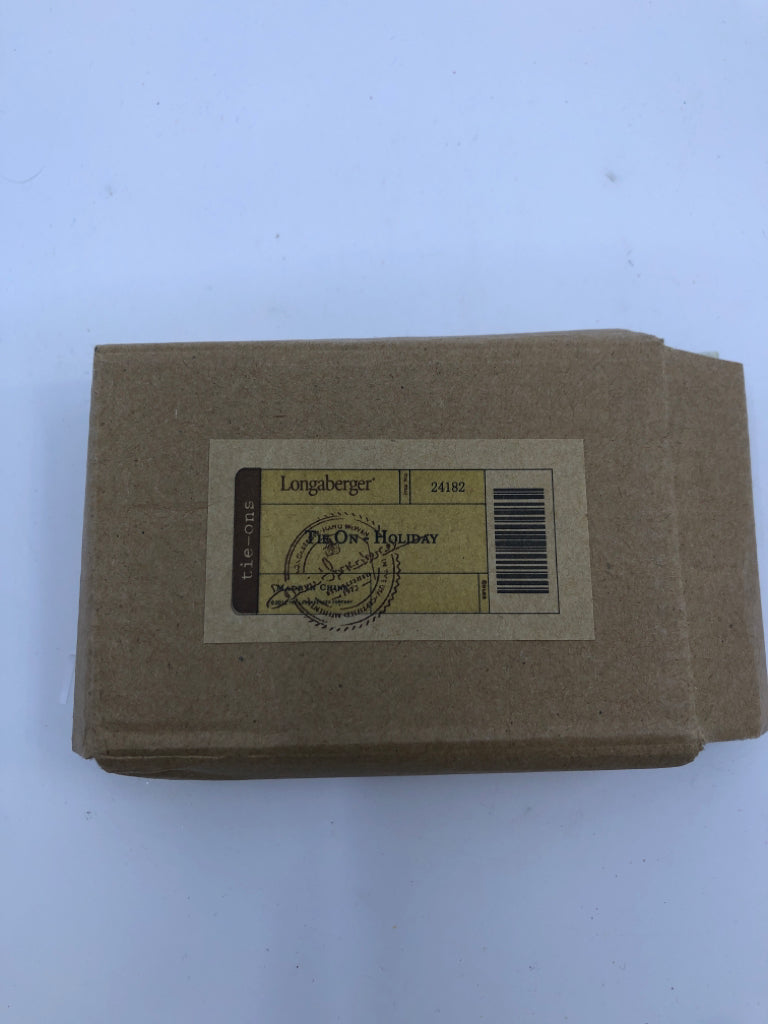NIB 3 HOLIDAY BASKET TIE ONS LONGABERGER