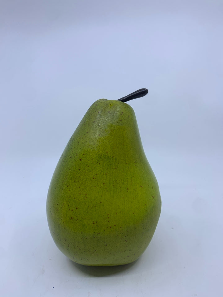 FOAM GREEN PEAR.