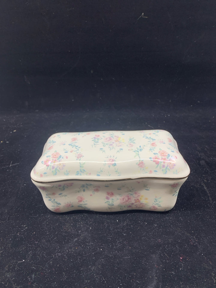 ASHLAND RECTANGLE FLORAL TRINKET BOX.