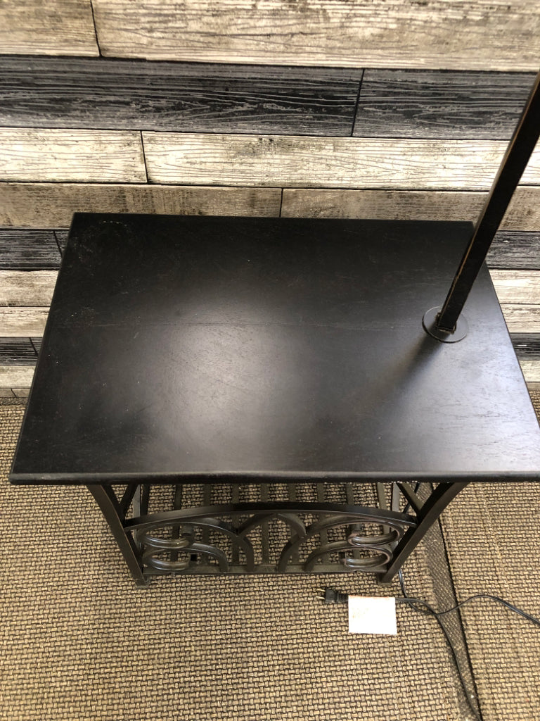 BLACK RECTANGLE SIDE TABLE W BOTTOM STORAGE AND ATTACHED LAMP.