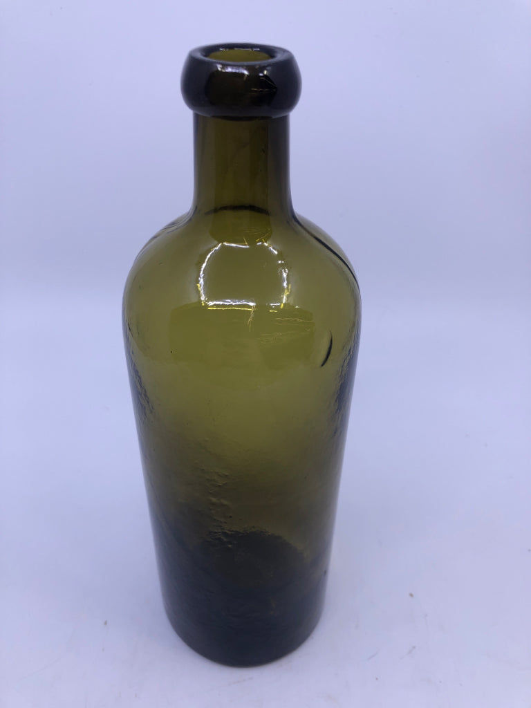 VTG GREEN GLASS BOTTLE.