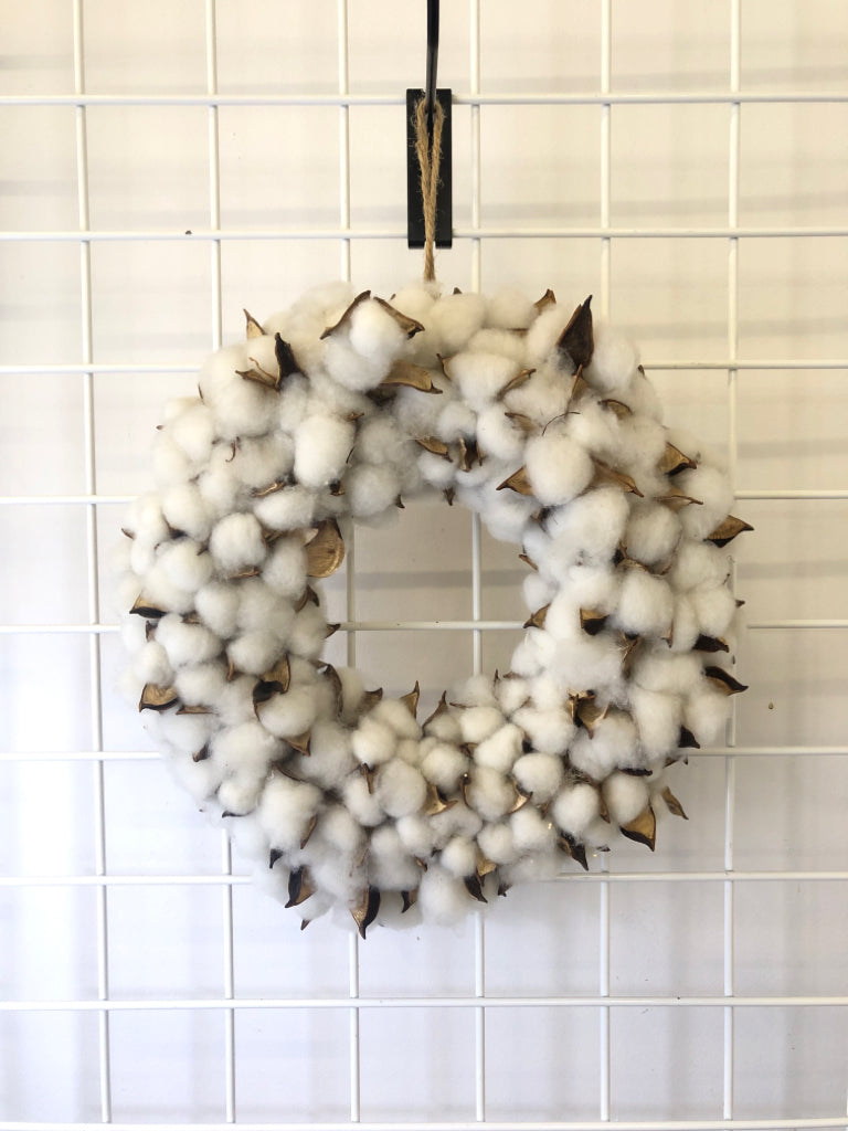 COTTON WREATH.