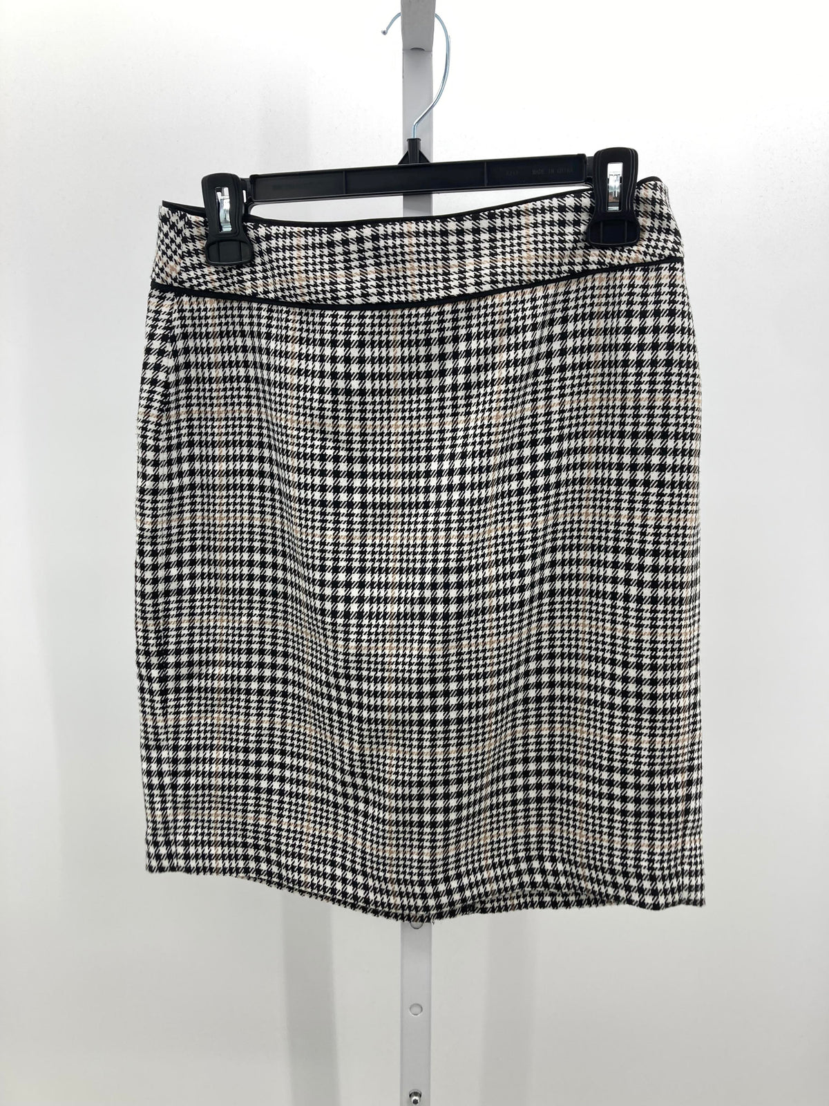 Banana Republic Size 4 Misses Skirt